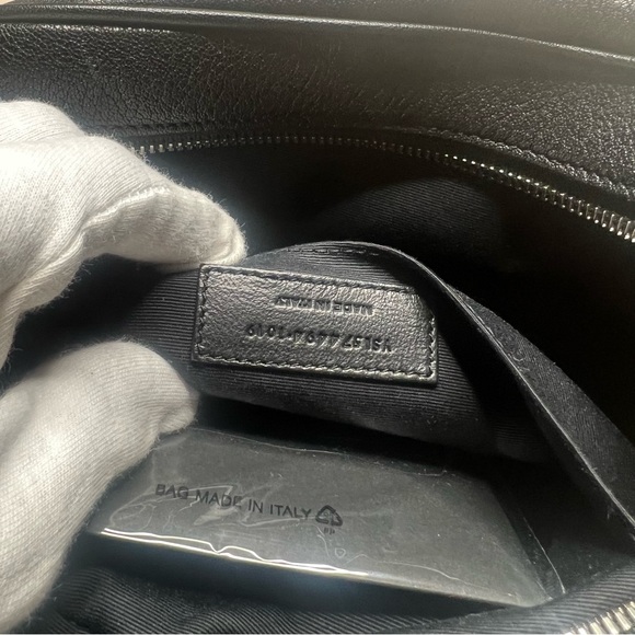 Yves Saint Laurent Lou Camera Bag Smooth Black Nero Leather - Picture 4 of 5